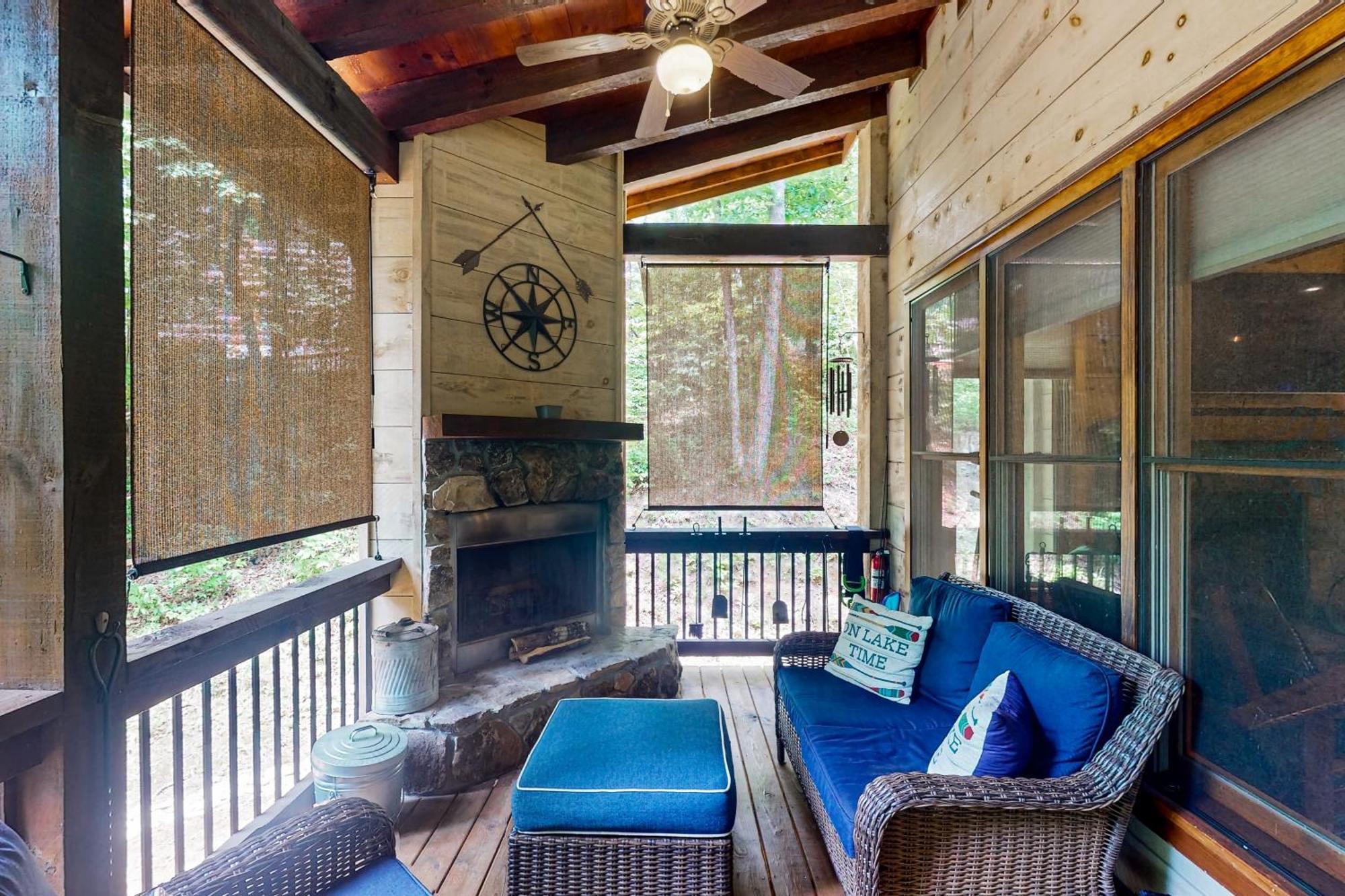 Simply Devine At Water'S Edge Villa Blue Ridge Exterior photo