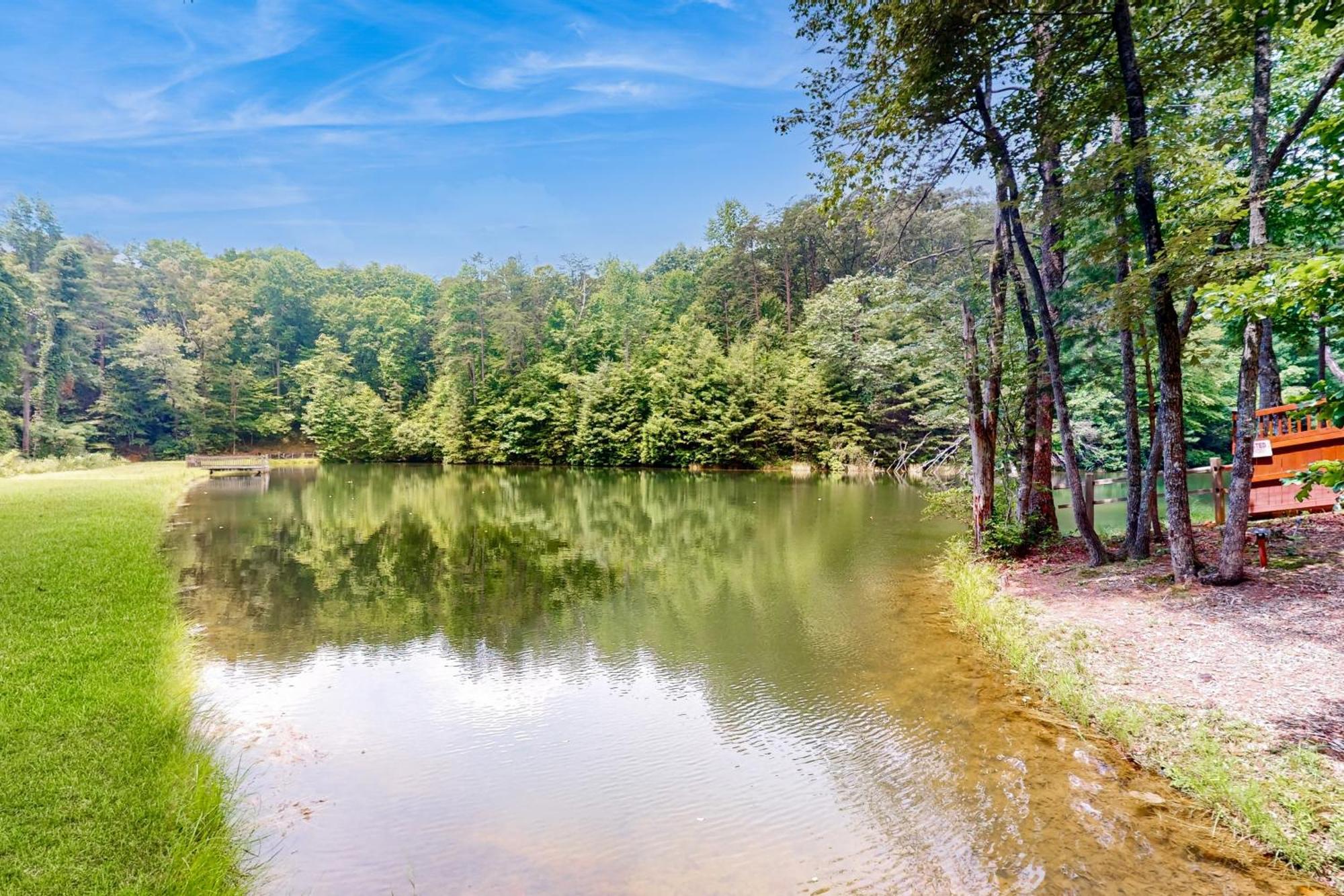 Simply Devine At Water'S Edge Villa Blue Ridge Exterior photo